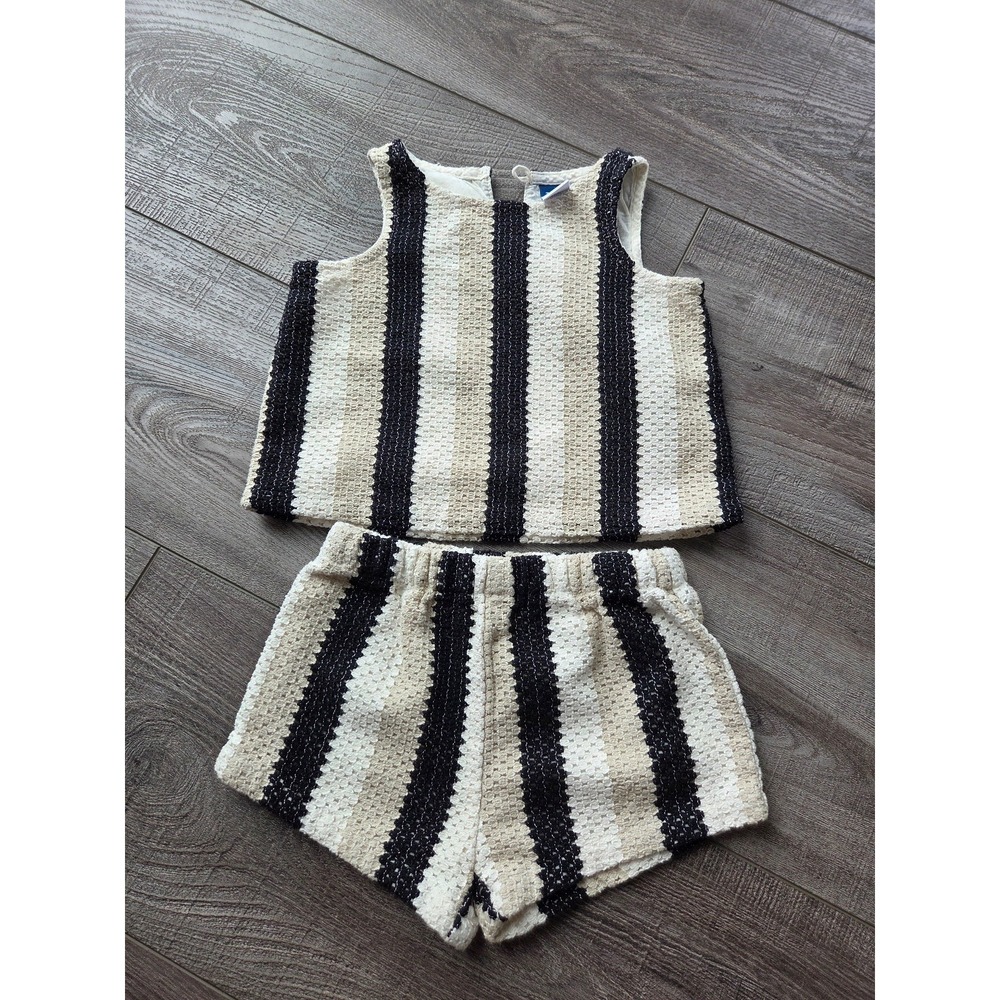 Old navy baby girl‎ outfit 3-6 mos
